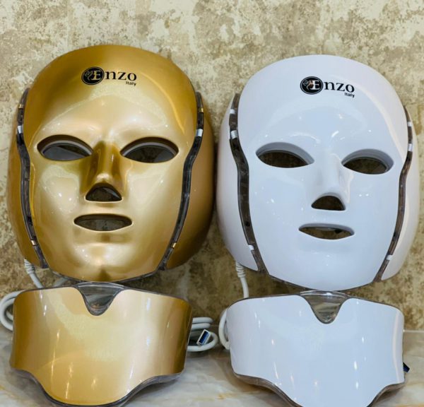 ماسک ال ای دی نقابی نور درمانی صورت برند انزو LED facial mask Enzo Italy دسته: